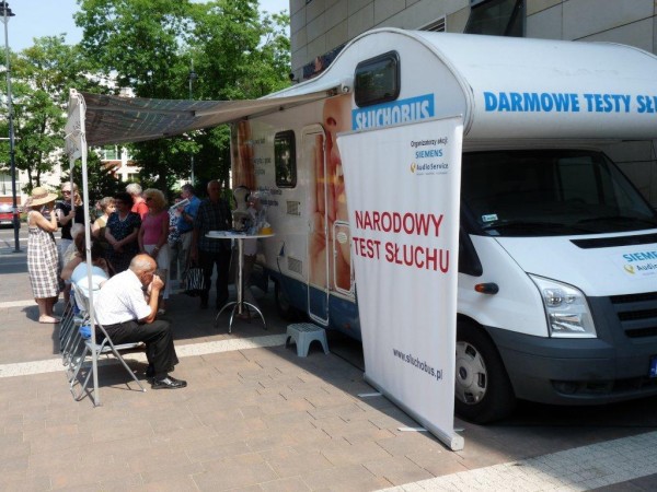 Zbadaj bezpłatnie swój słuch. W czwartek Narodowy Test Słuchu w Ciechanowie