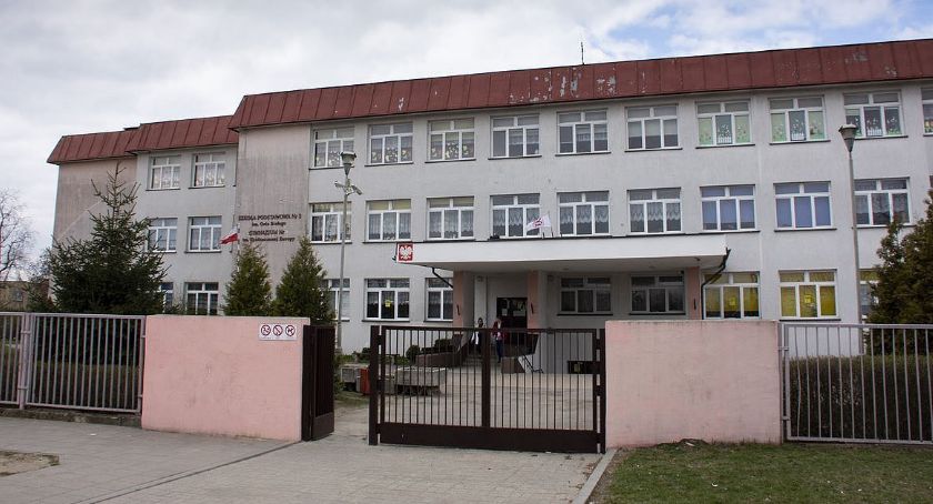 Co z organizacją egzaminów ósmoklasisty w Ciechanowie?