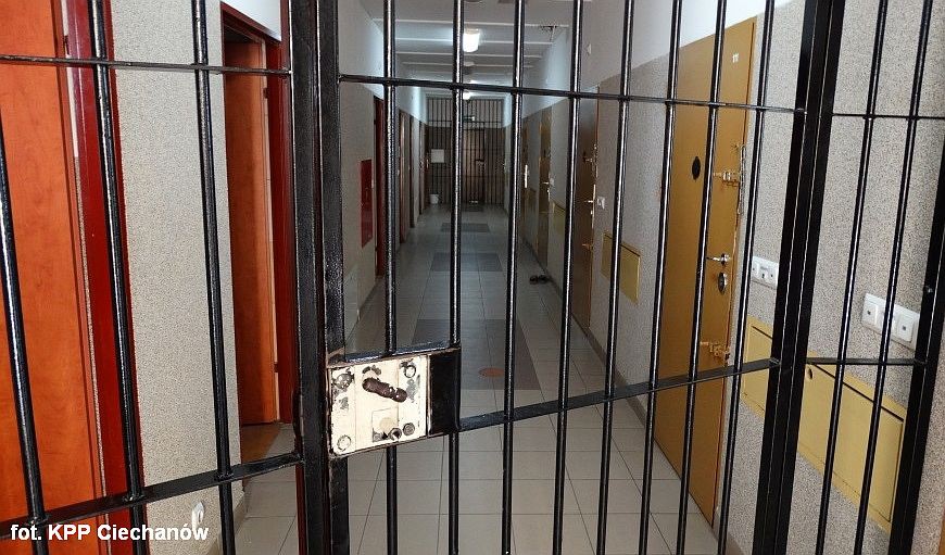Obcokrajowiec molestował 7-latkę w barze z kebabami