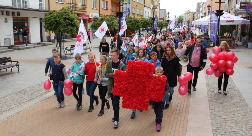 Mali ciechanowianie uczcili Święto Czerwonego Krzyża [wideo/zdjęcia]