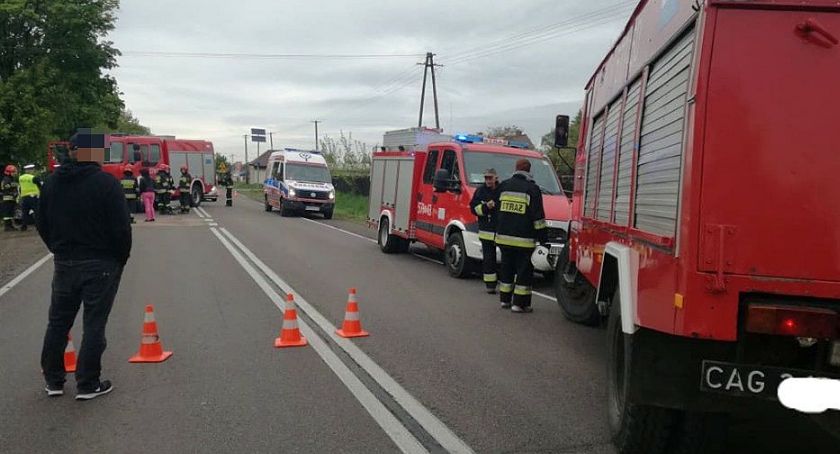 Poranne dachowanie na pięćdziesiątce