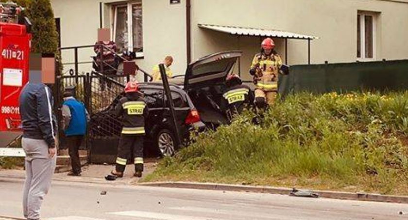 Po wypadku na osiedlu Zachód. Jedna osoba została ranna