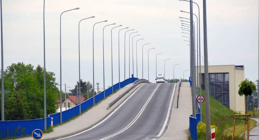 Uwaga kierowcy! Utrudnienia w ruchu na trzech wiaduktach w Ciechanowie