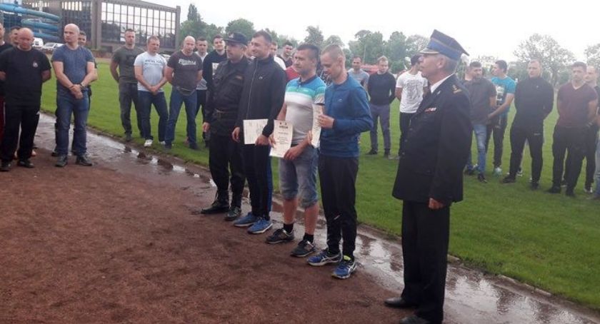 Sukcesy PSP Ciechanów w sportach pożarniczych [zdjęcia]