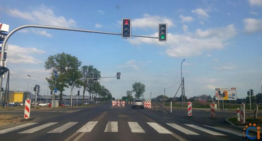 Dochodzi tu do wielu kolizji i wypadków. Na skrzyżowaniu przy centrum handlowym będzie bezpieczniej