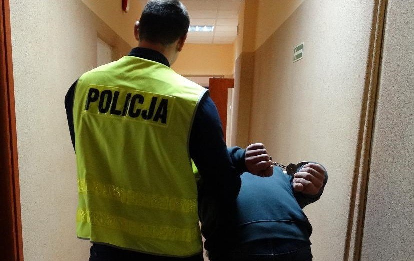 30-latek raniony nożem w bójce. Zatrzymano dwóch braci