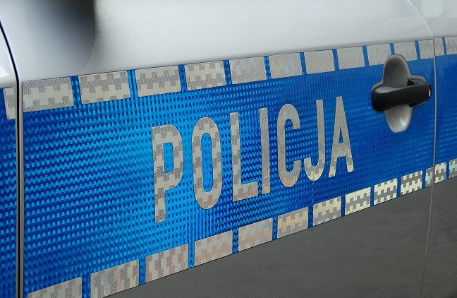 U sąsiadów: Trzy samochody spłonęły na parkingu przed blokiem