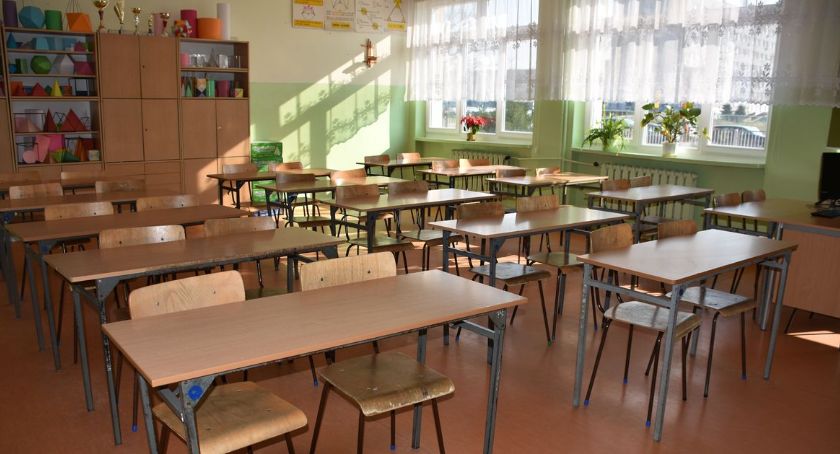 Upały dają się we znaki. Ciechanowskie szkoły skracają lekcje