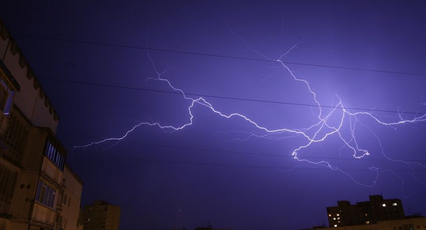 Ostrzeżenie przed burzami w powiecie ciechanowskim