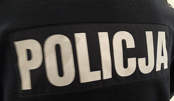 Pięć fałszywych alarmów bombowych w Ciechanowie. Policja szuka sprawcy