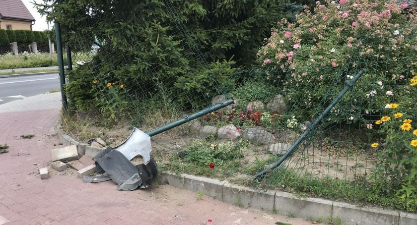 Uderzył w ogrodzenie na Krubinie i odjechał. Był kompletnie pijany