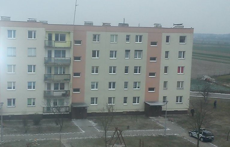 20-latek chciał wyskoczyć z balkonu na czwartym piętrze (aktualizacja)