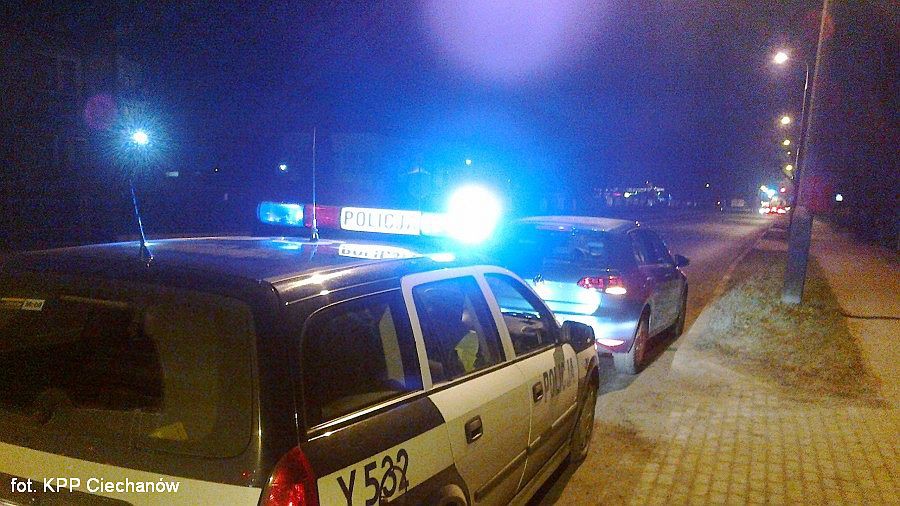 Nietrzeźwy pieszy potrącony na Pułtuskiej (zdjęcia)