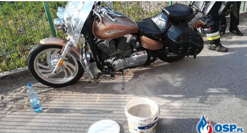 Wypadek w Glinojecku. Ucierpiał motocyklista [zdjęcia]