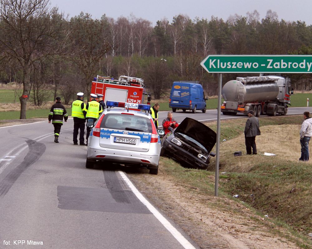 Wypadek pod Gruduskiem: jedna osoba trafiła do szpitala
