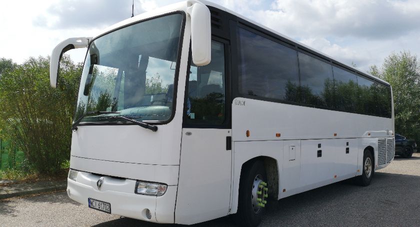 Nowy autobus dowiezie do szkoły uczniów z gminy Glinojeck