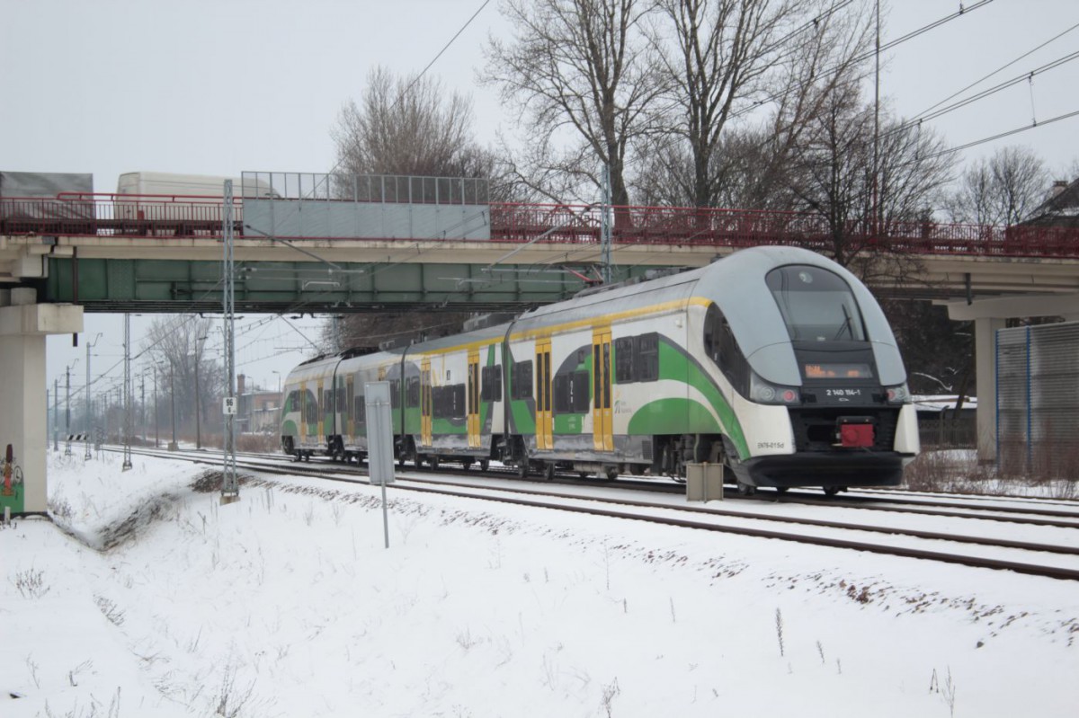 Linię na lotnisko w Modlinie wybudują PLK?