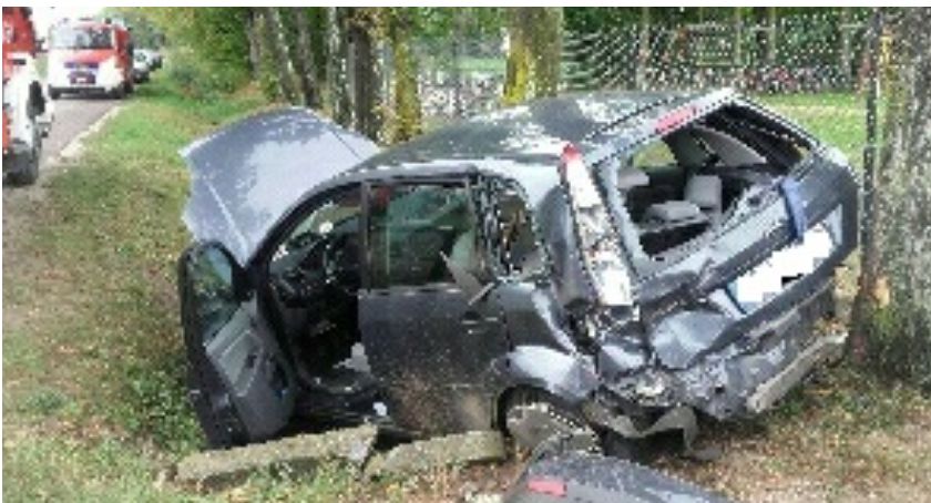 Wypadek w pobliżu szkoły. Troje nastolatków rannych