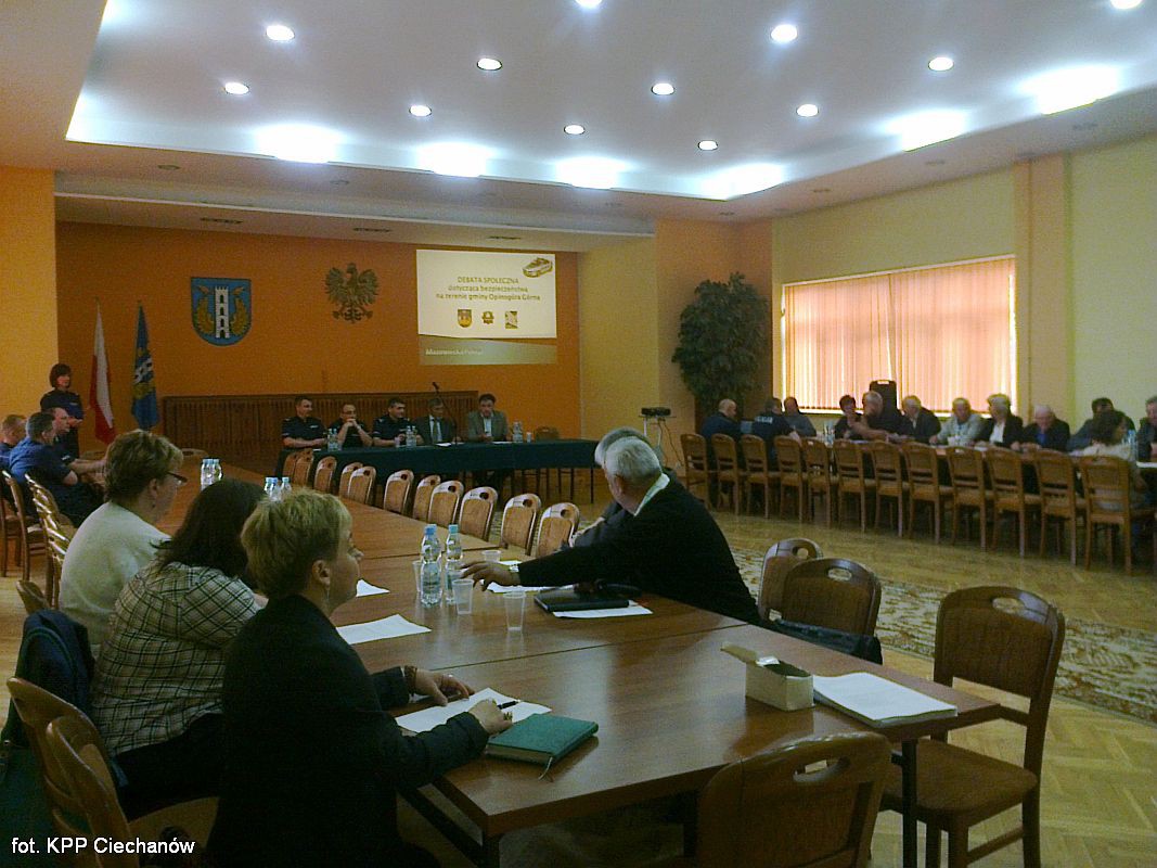 W Opinogórze debatowali o bezpieczeństwie mieszkańców