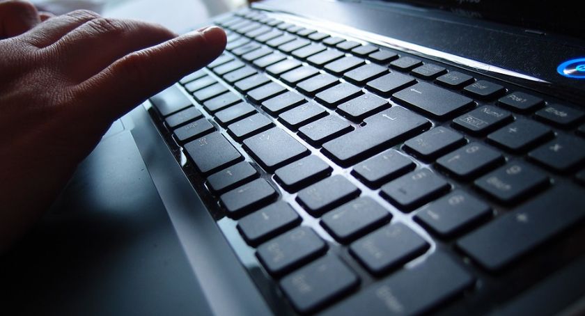 Bezpłatne szkolenia komputerowe dla mieszkańców Ciechanowa