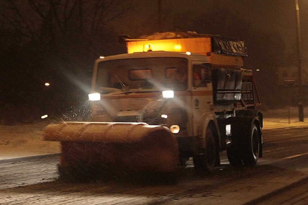 Odśnieżanie ulic i chodników