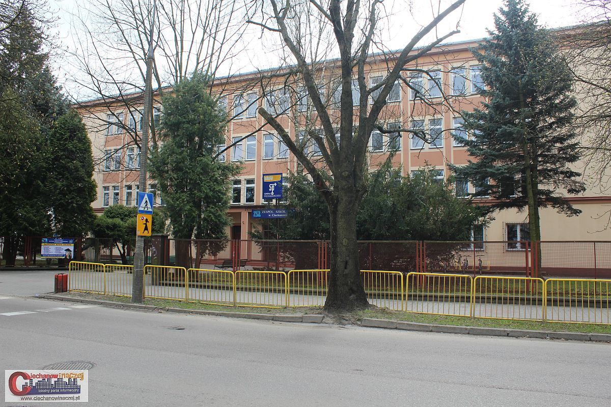 Zespół Szkół nr 2 w Ciechanowie ma nowego patrona