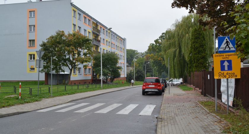 Ulicą Sierakowskiego tylko w jednym kierunku