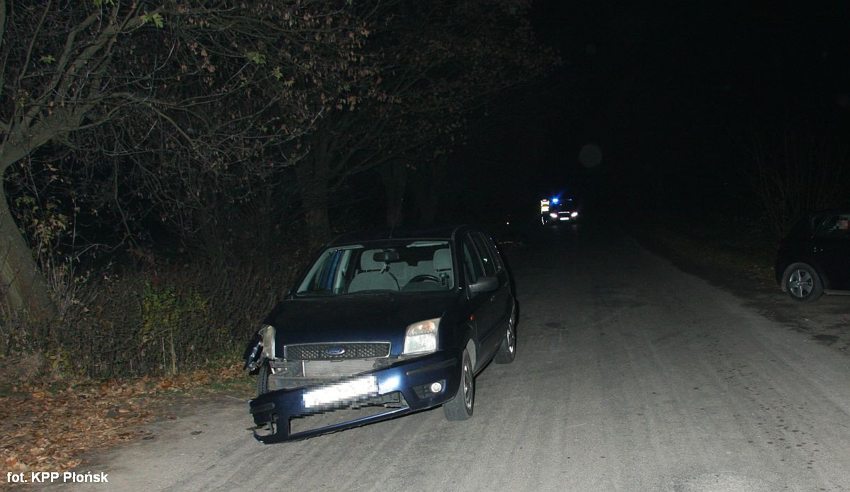 U sąsiadów: Kierowca Forda potrącił rowerzystkę. Kobieta zginęła na miejscu (zdjęcia)