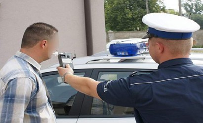 NA DROGACH POWIATU