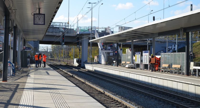 Nowy przystanek na linii Warszawa-Działdowo i dodatkowe pociągi KM