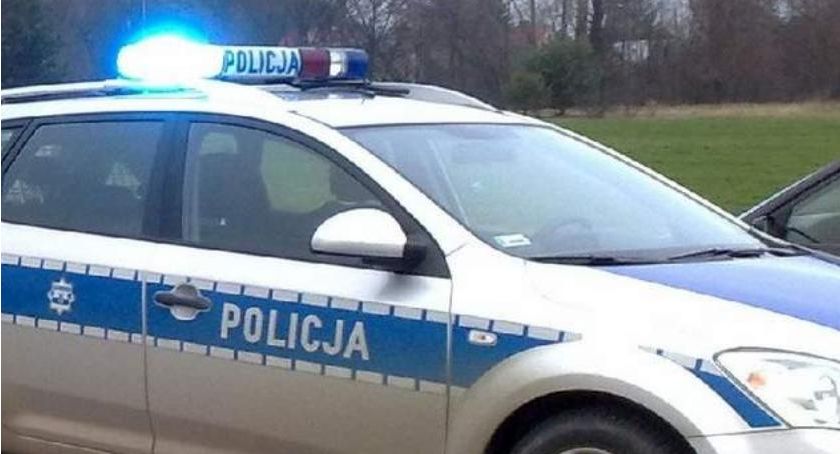 Młody kierowca BMW uciekał przed policją. Miał przy sobie narkotyki