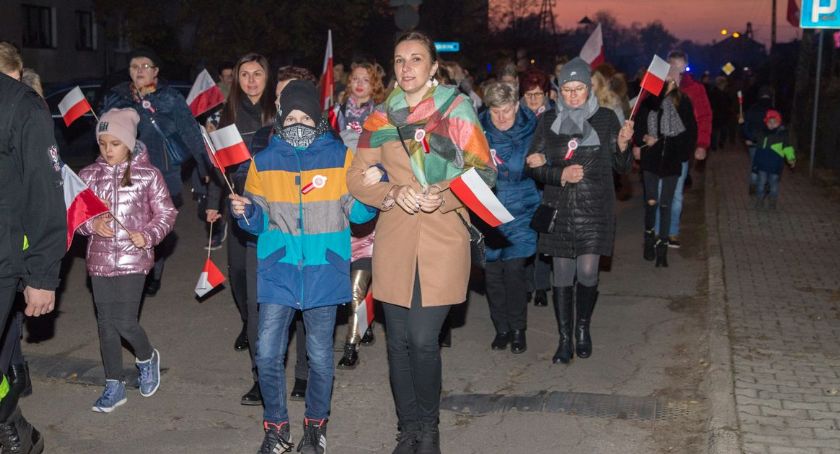 Ulicami Glinojecka przeszedł Marsz Niepodległości [zdjęcia]