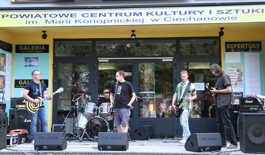 W sobotę plenerowy koncert w ramach Ciechanowskiej Letniej Sceny Muzycznej