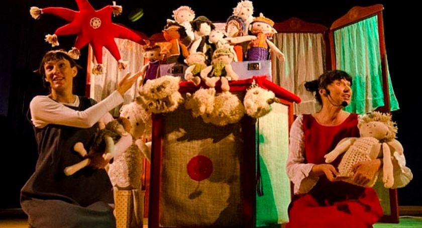 Szydełkowa szopka babci Klary - Teatr dla Rodziny w Ciechanowie