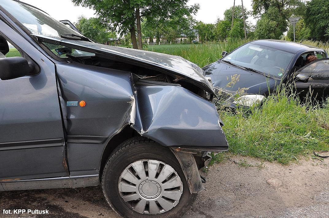 U sąsiadów: Zderzenie Toyoty z Fiatem. Trzy osoby ranne