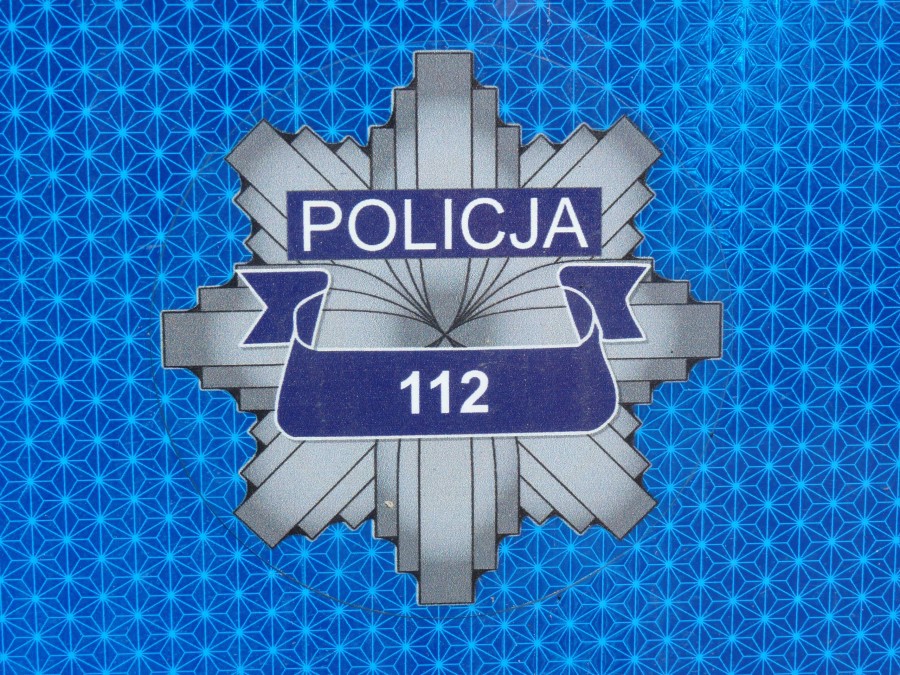 Uwaga! Nowy sposób oszustów. Podszywają się pod prokuraturę