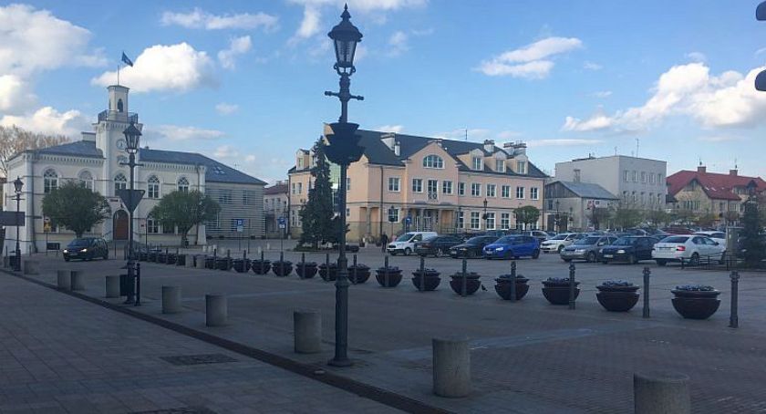 Uwaga kierowcy! W centrum Ciechanowa wystąpią utrudnienia w ruchu