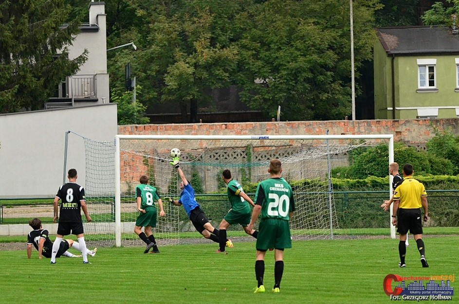 Dreszczowiec na ciechanowskim stadionie: MKS zremisował z Huraganem (zdjęcia)
