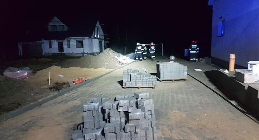 Pożar na posesji w Sońsku [zdjęcia]