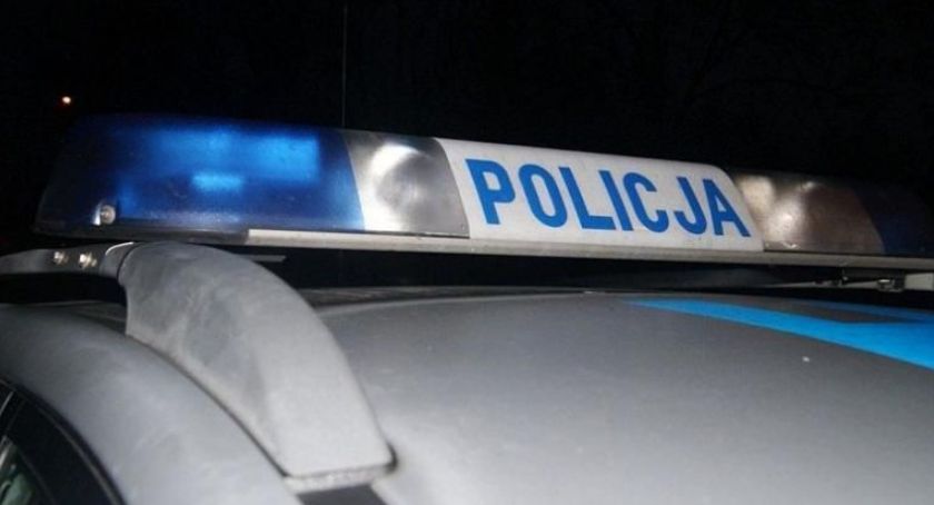 BMW jechało całą szerokością jezdni. Kierowca był pijany