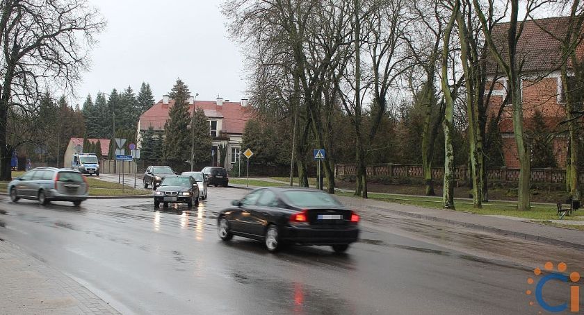 Na tym skrzyżowaniu dochodzi do wielu groźnych zdarzeń. Miasto w końcu wykona oznakowanie