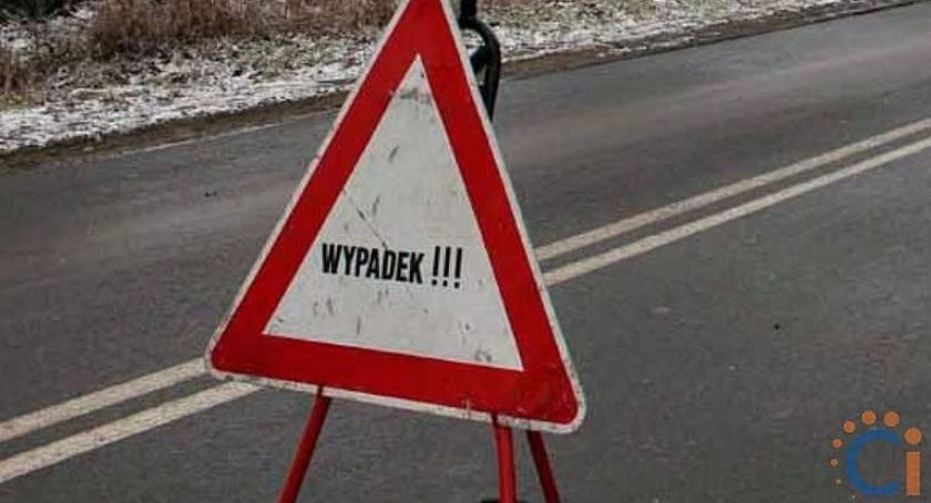 BMW dachowało w rowie