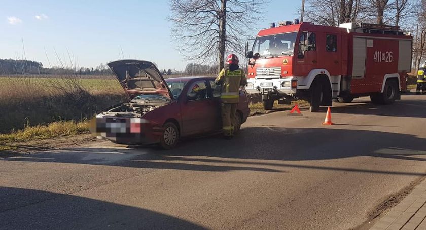Zderzenie osobówek w Gołotczyźnie [zdjęcia]