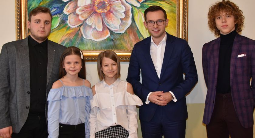 Młodzi artyści z Ciechanowa otrzymali stypendia