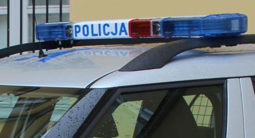 Kierowca ciężarówki spowodował kolizję. Jego auto miało cofnięty licznik