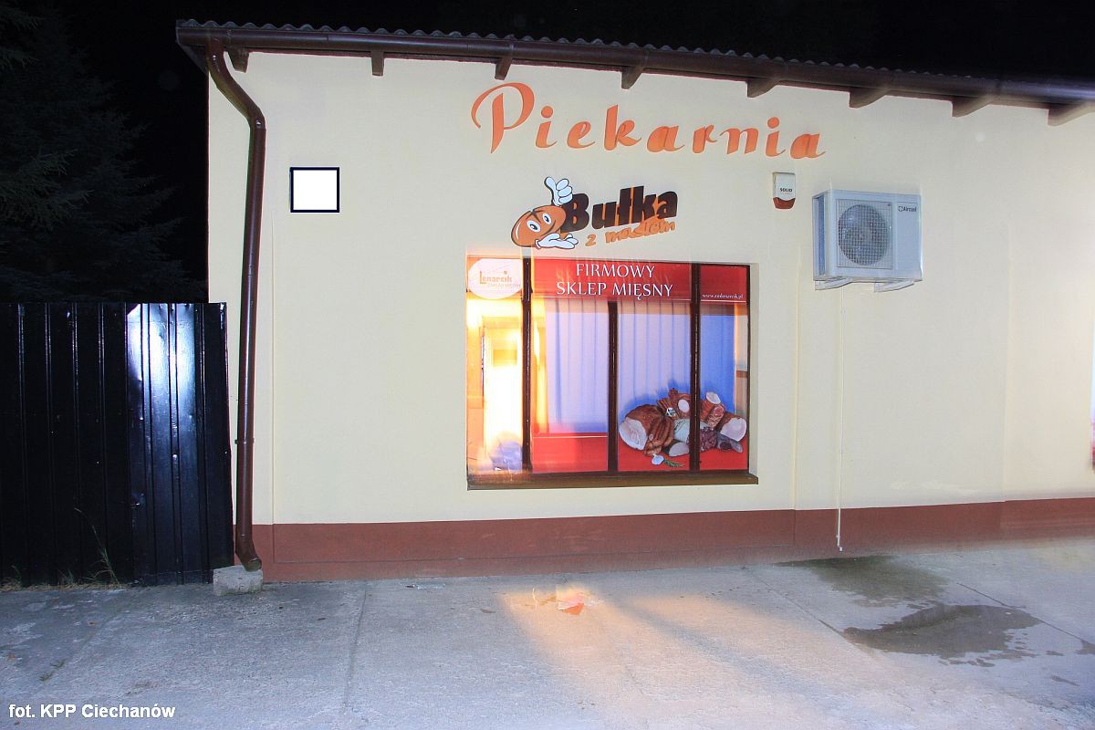 Skok na mięsny. Złodziej wyniósł ze sklepu kasę fiskalną