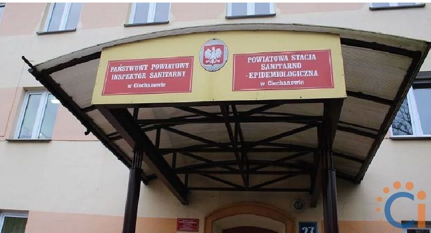 Koronawirus: Ponad 30 mieszkańców pod nadzorem Sanepidu w Ciechanowie. Kolejna osoba z objawami