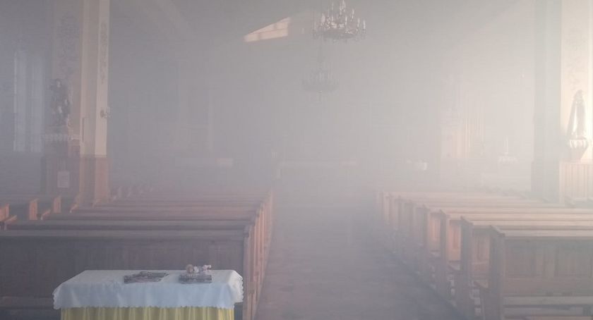 Pożar w kościele [zdjęcia]