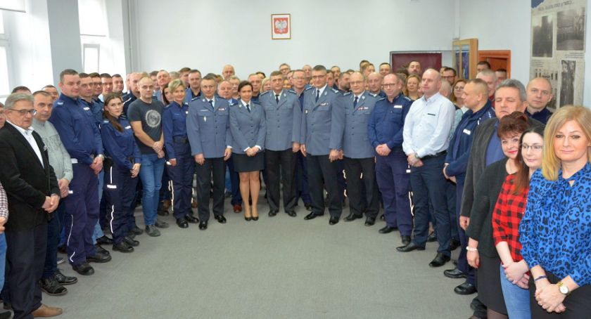Policjant z Ciechanowa po blisko 30 latach zakończył służbę [zdjęcia]
