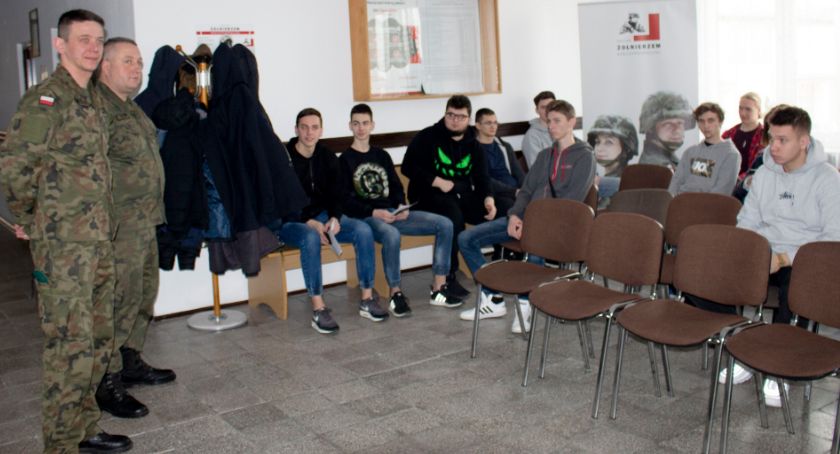 Kwalifikacja wojskowa w powiecie ciechanowskim została wstrzymana